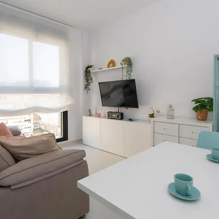 Becalp, Estudio En El Centro, By Bookindenia Denia