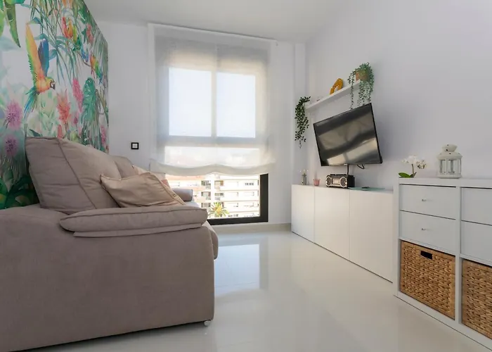 Becalp, Estudio En El Centro, By Bookindenia Дения